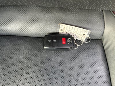 2025 Toyota Prius Plug-In Hybrid XSE