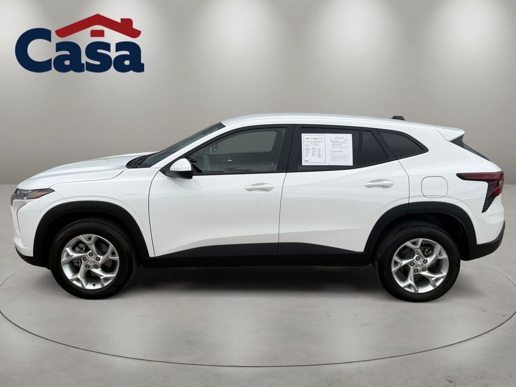 2025 Chevrolet Trax LS