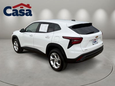 2025 Chevrolet Trax LS