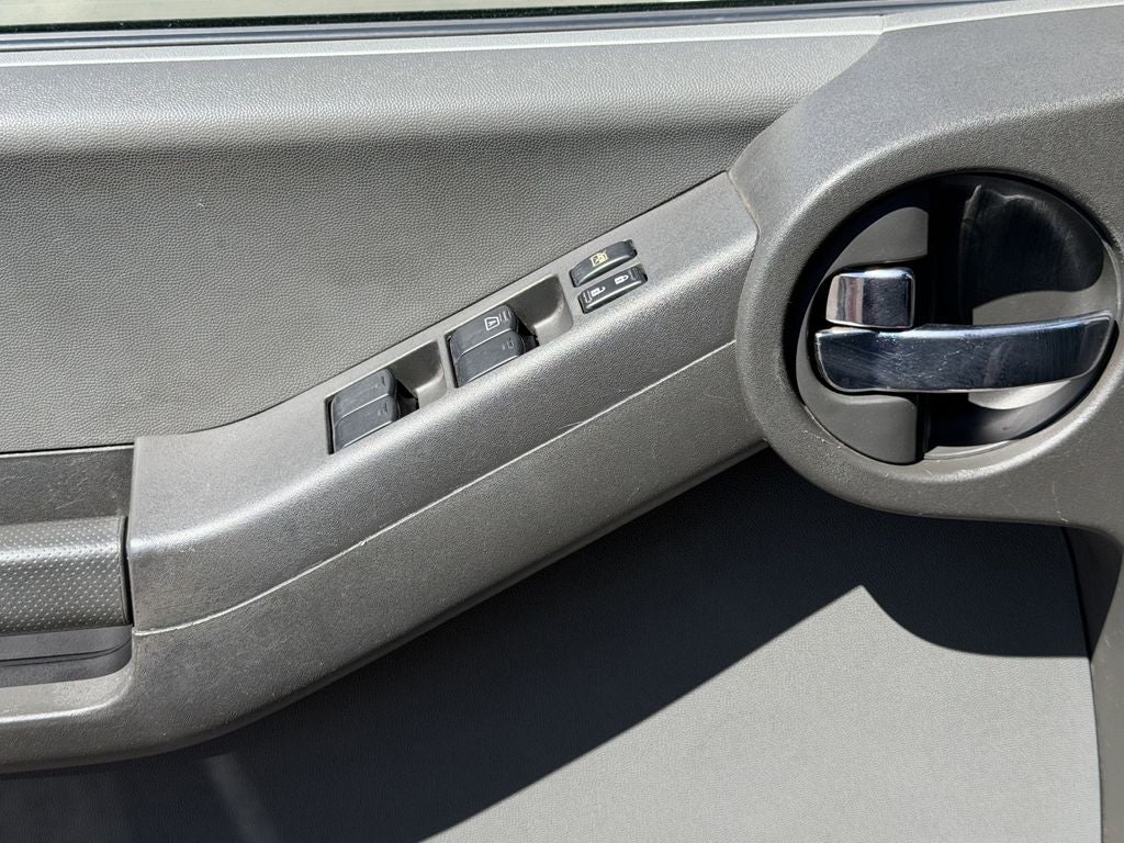 2014 Nissan Xterra S