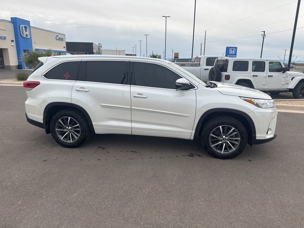 2018 Toyota Highlander SE