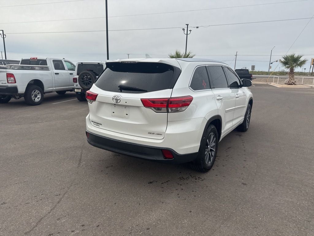 2018 Toyota Highlander SE