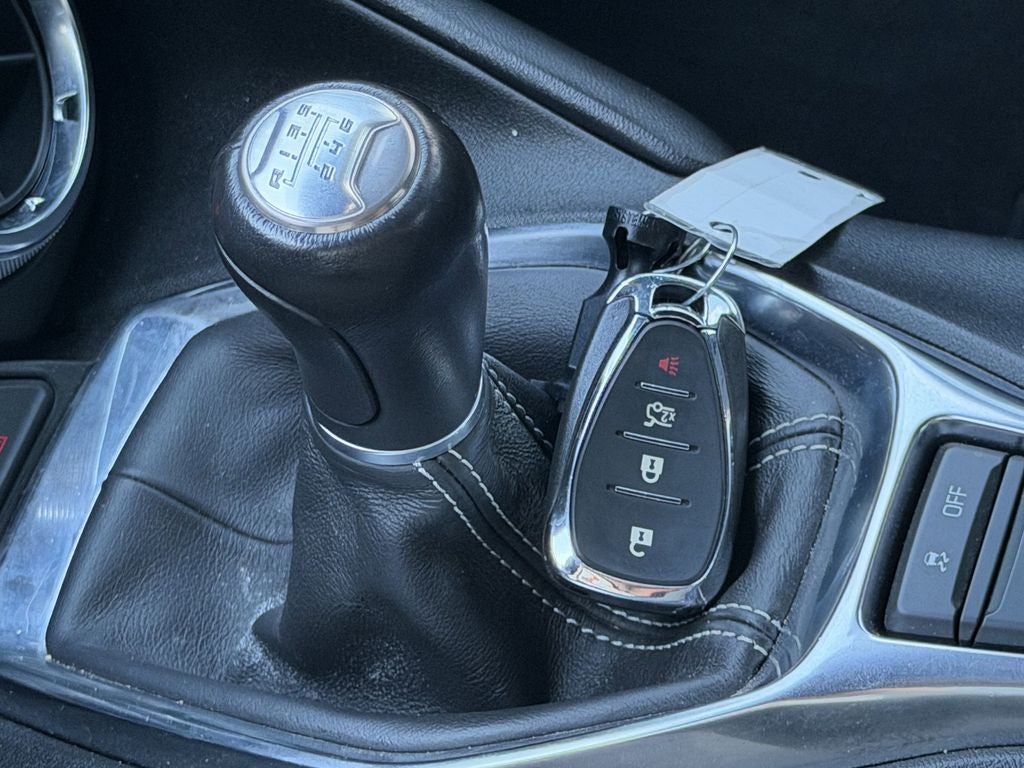 2023 Chevrolet Camaro RWD Coupe 2LT