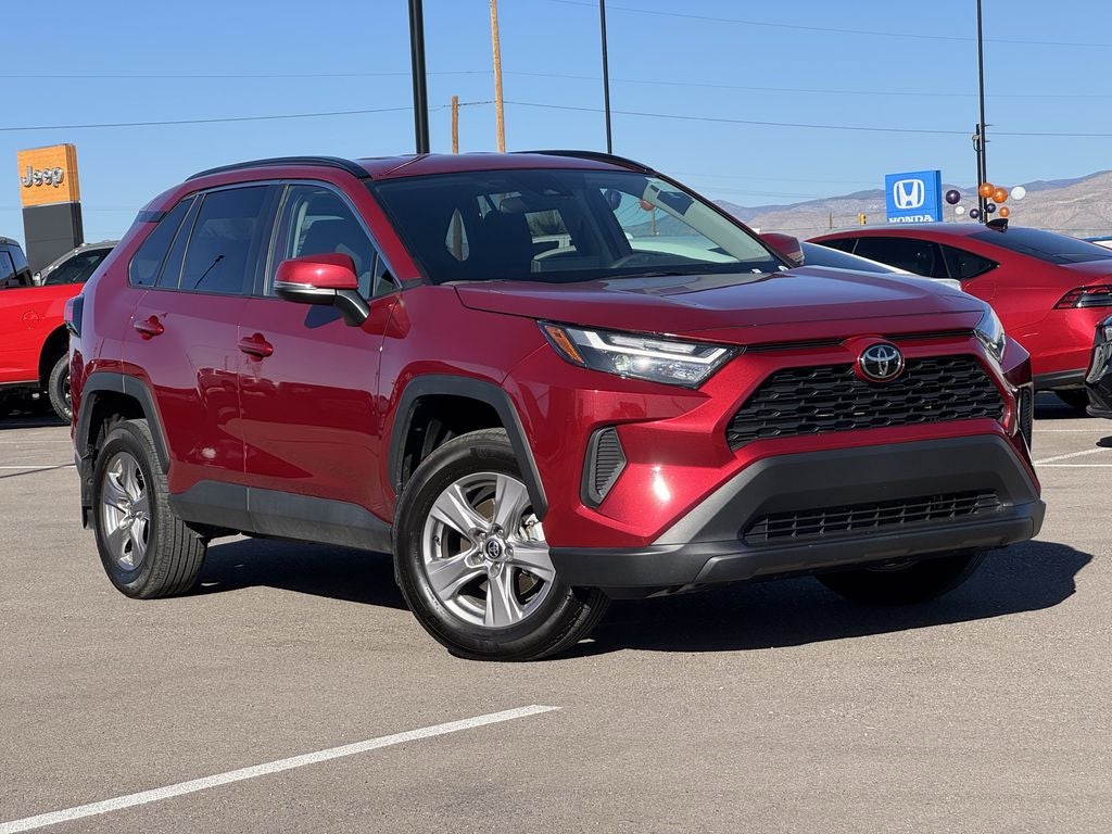 2025 Toyota RAV4 XLE