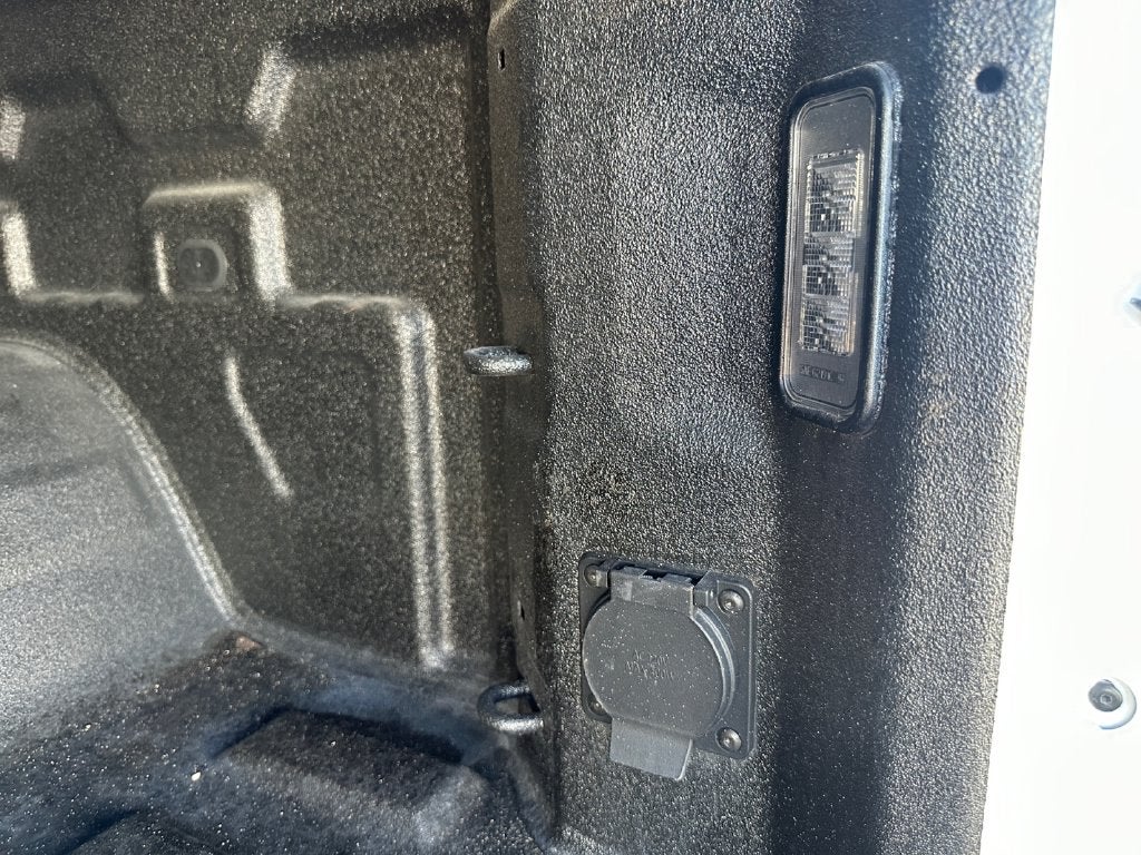 2025 GMC Sierra 1500 4WD Crew Cab Short Box AT4X