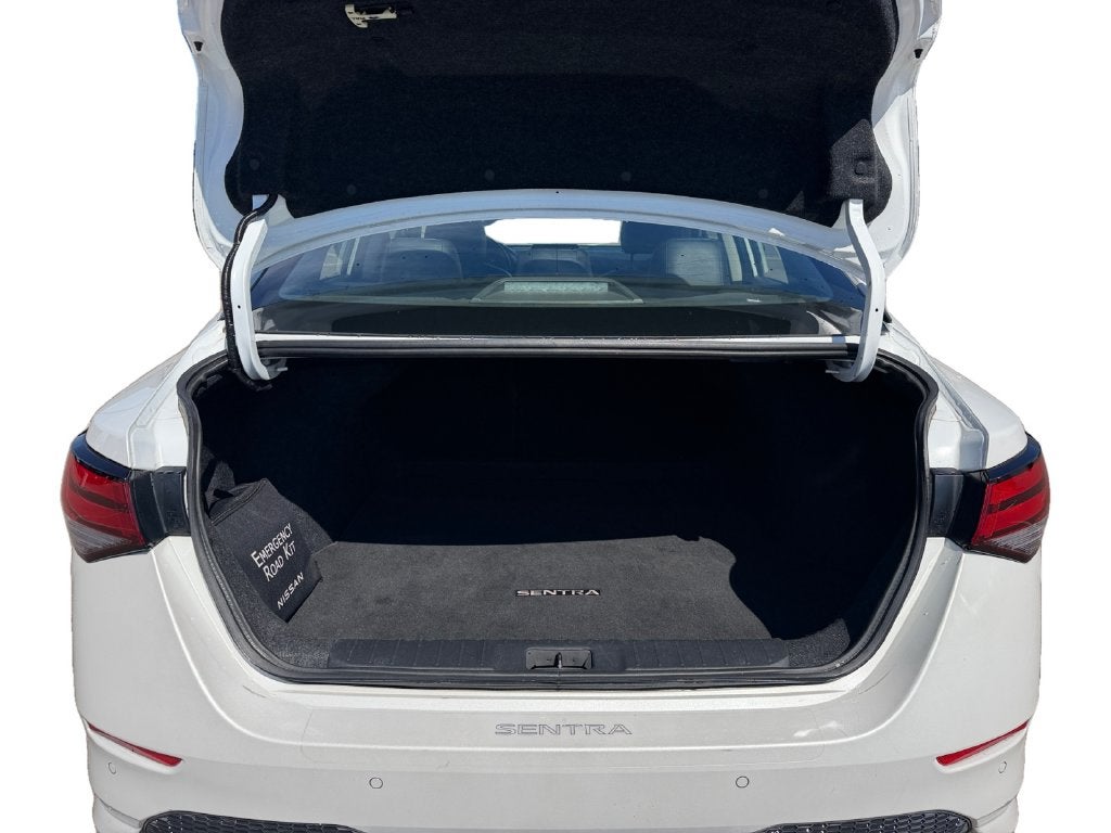 2022 Nissan Sentra SR Xtronic CVT
