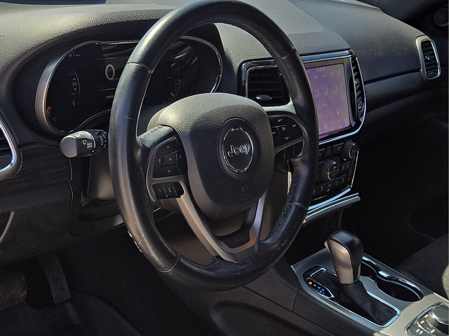 2020 Jeep Grand Cherokee Laredo