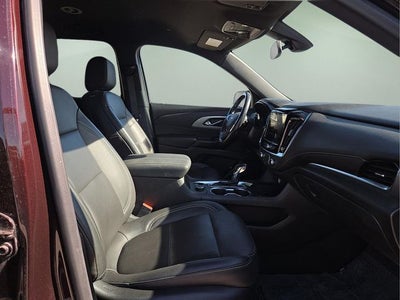 2022 Chevrolet Traverse LT Leather