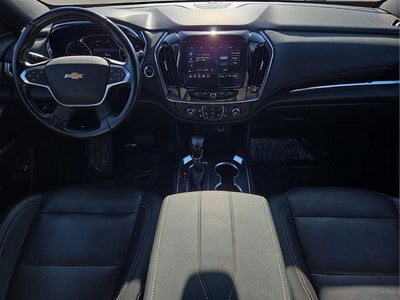 2022 Chevrolet Traverse LT Leather