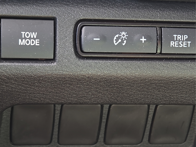 2024 Nissan Frontier PRO-X