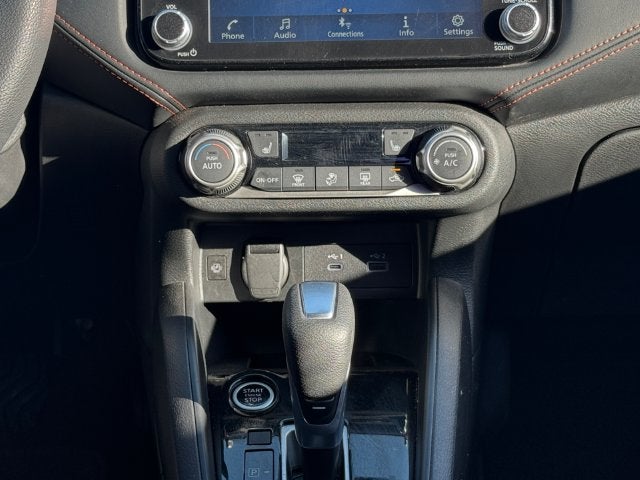 2023 Nissan Versa 1.6 SR