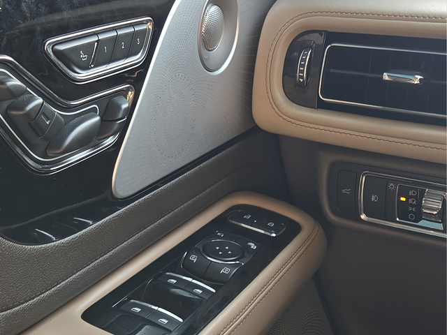 2020 Lincoln Aviator Reserve Premium