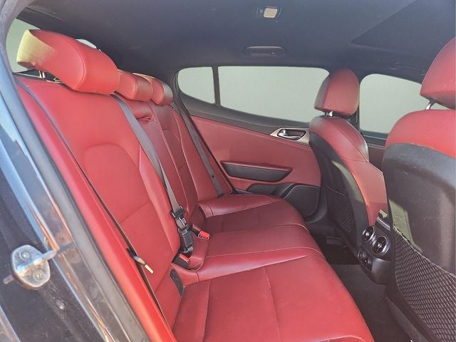 2022 Kia Stinger GT1