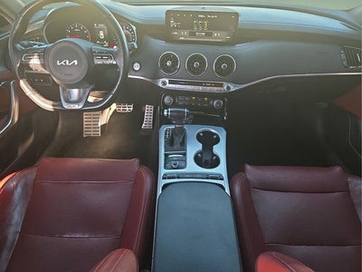 2022 Kia Stinger GT1