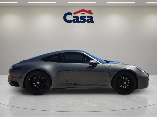 2020 Porsche 911 Carrera