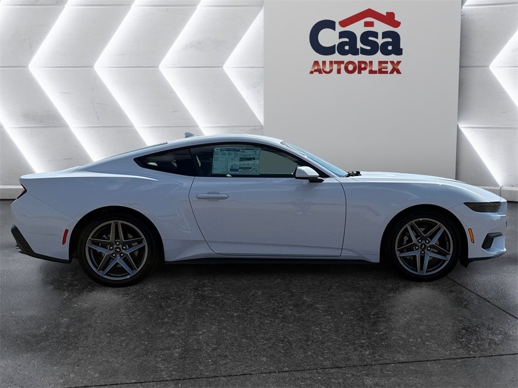 2025 Ford Mustang EcoBoost