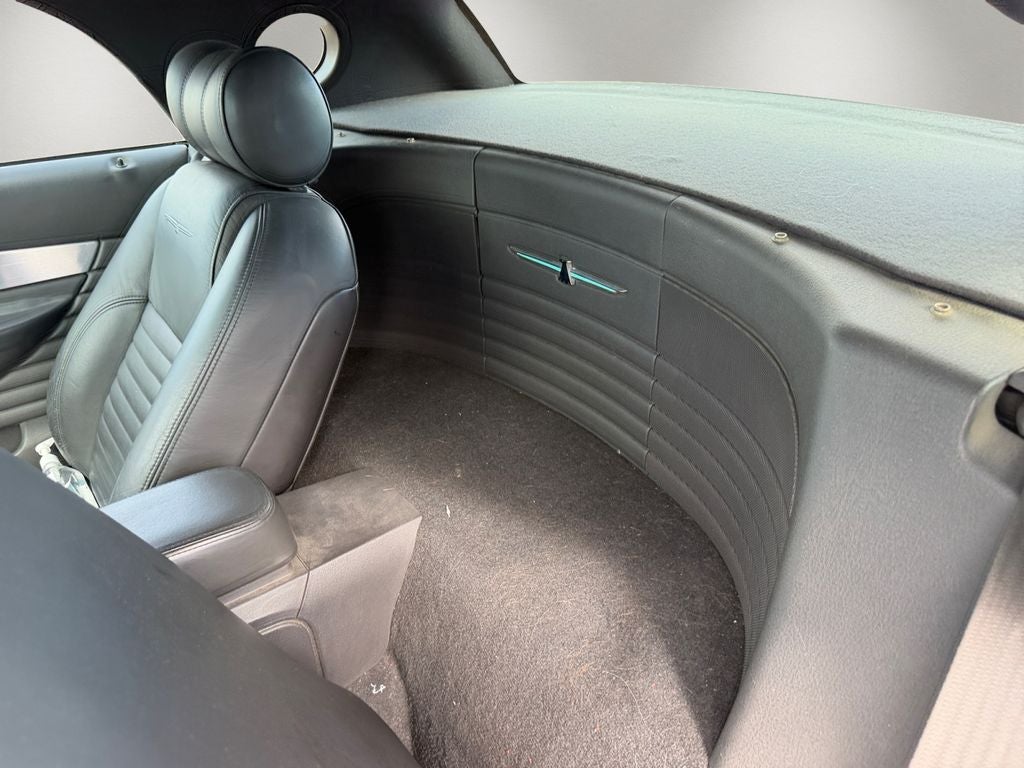 2002 Ford Thunderbird Base