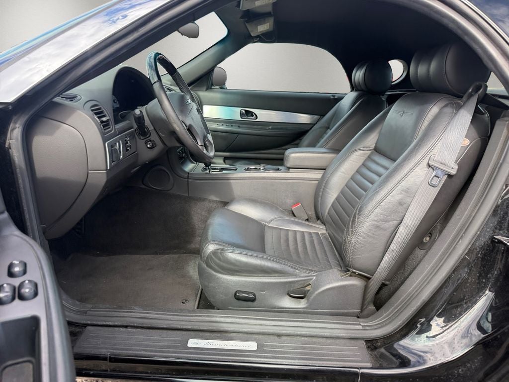 2002 Ford Thunderbird Base