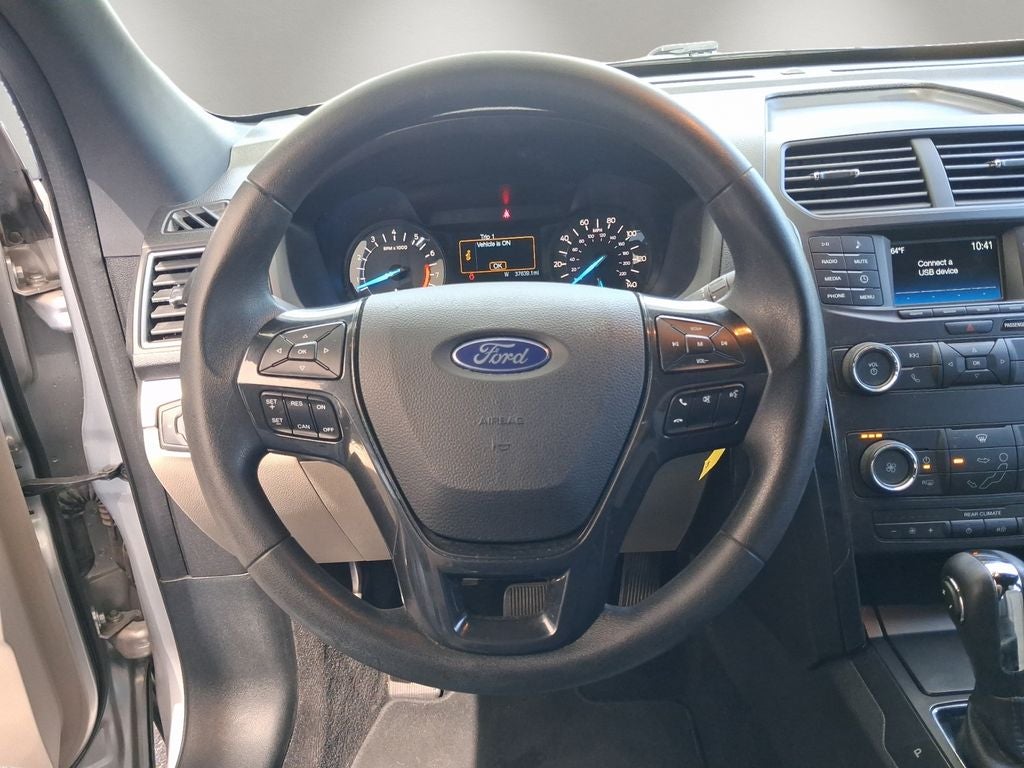 2018 Ford Explorer Base