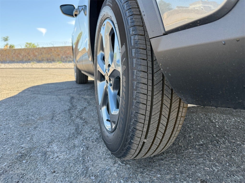 2025 Ford Escape Hybrid ST-Line