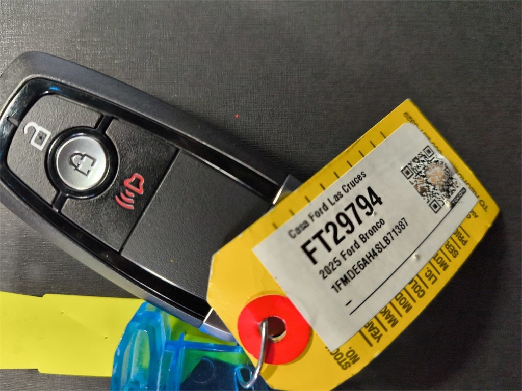 2025 Ford Bronco Base