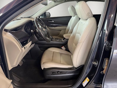 2023 Cadillac XT4 Luxury