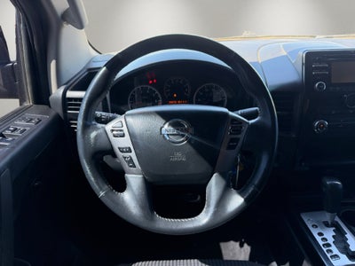 2014 Nissan Titan SV