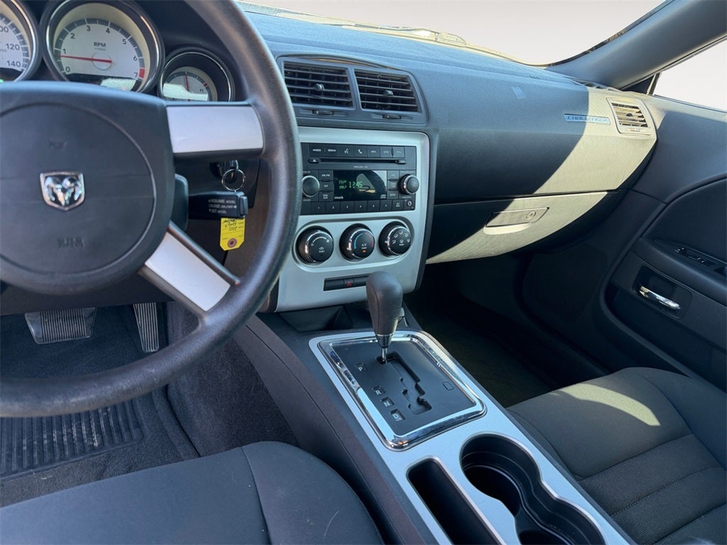 2010 Dodge Challenger SE