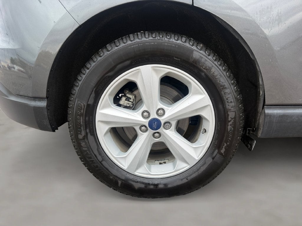 2017 Ford Edge SE