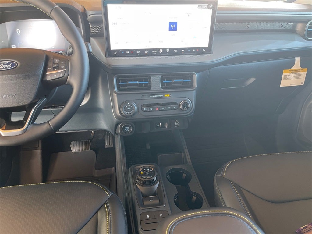 2025 Ford Maverick Lobo High