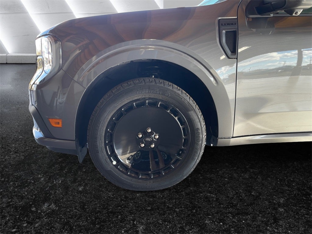 2025 Ford Maverick Lobo High