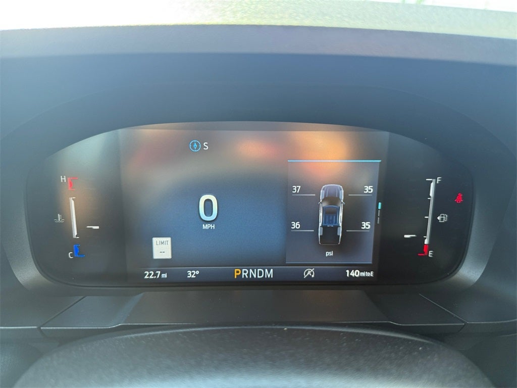 2025 Ford Maverick Lobo High