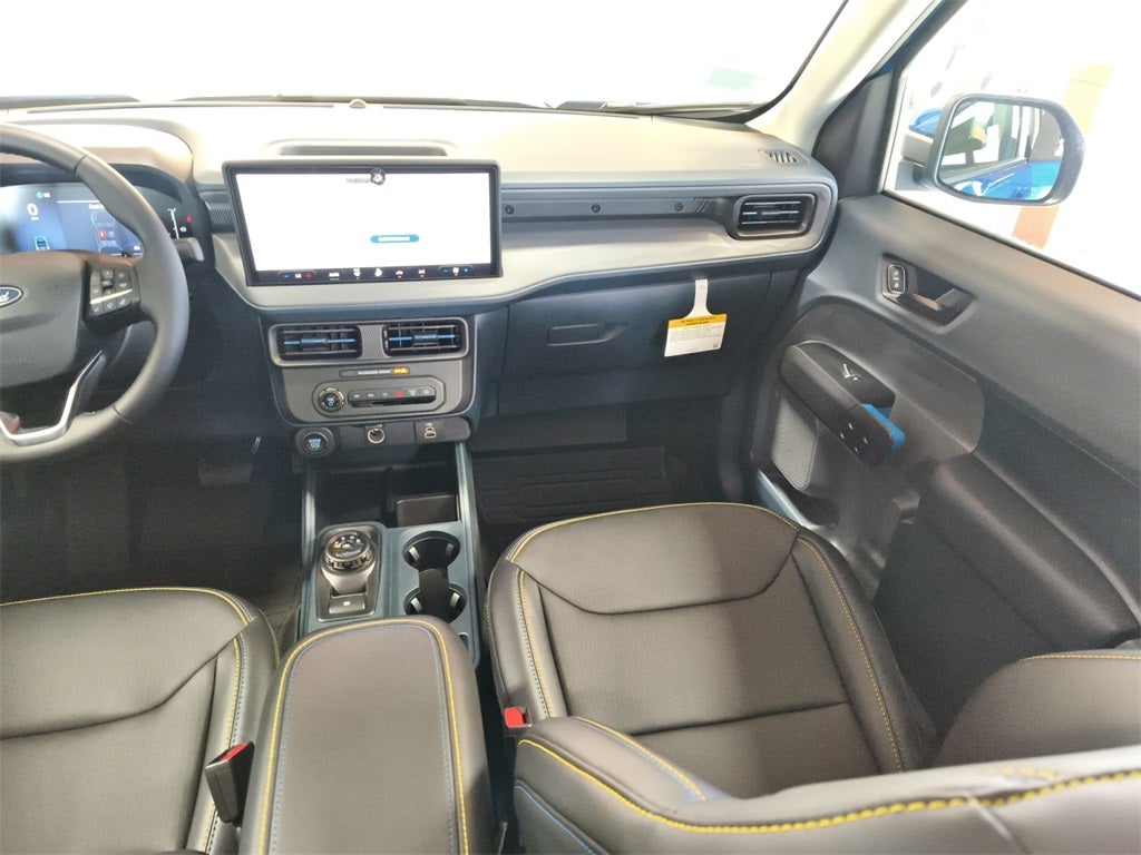 2025 Ford Maverick Lobo Standard