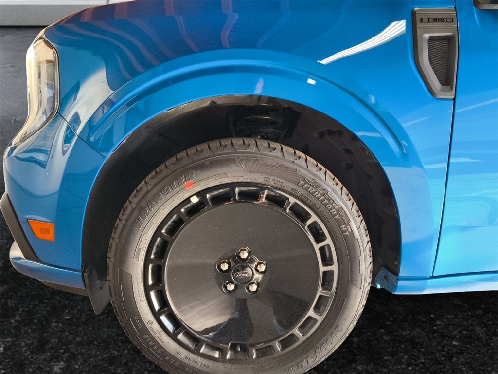 2025 Ford Maverick Lobo Standard