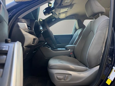 2020 Toyota Highlander L
