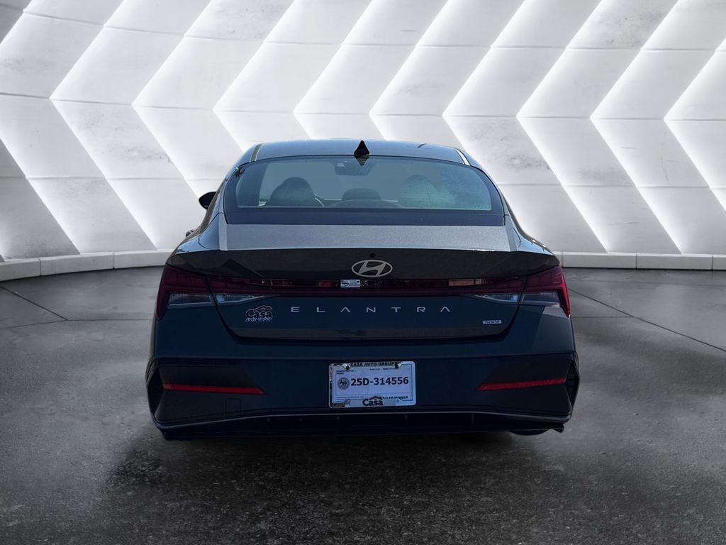 2025 Hyundai Elantra Hybrid Limited