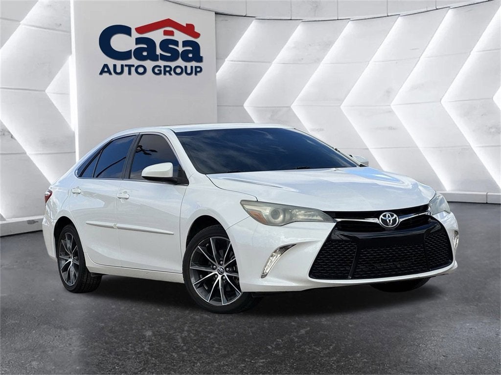 2016 Toyota Camry XLE