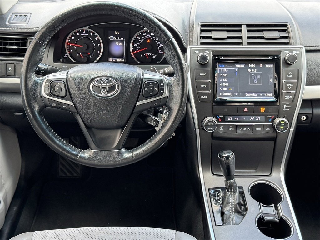 2016 Toyota Camry XLE